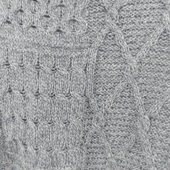 Aran Woollen Mills Carraig Donn Irish Cardigan Gray Cableknit Size Large - Picture 7 of 7